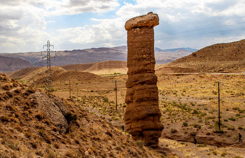 دودکش جن ماه نشان